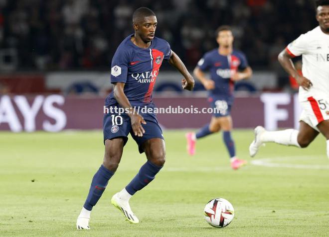 年轻球员表现出色，助共和国建立法甲统治